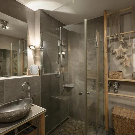 Apartment Maisonette-apartment Mit Whirlpool