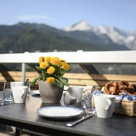 Maisonette-apartment Mit Whirlpool 아파트 가르미슈파르텐키르헨