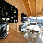 Maisonette-apartment Mit Whirlpool