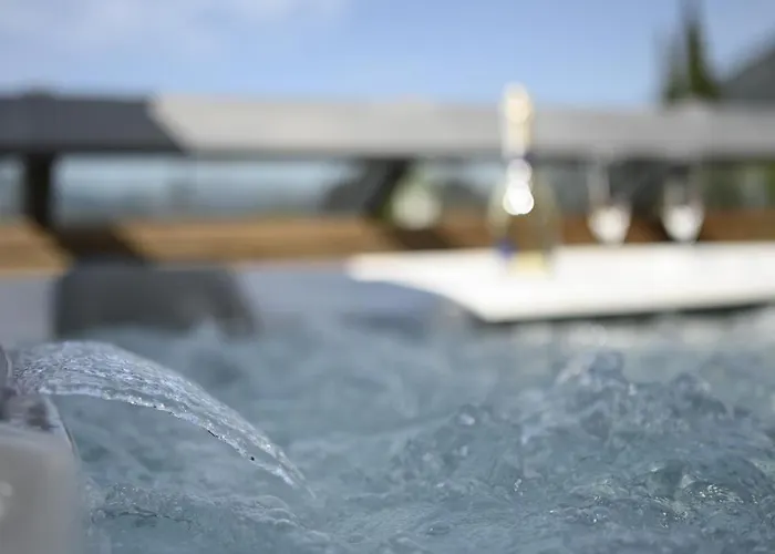 Maisonette-apartment Mit Whirlpool Apartmán
